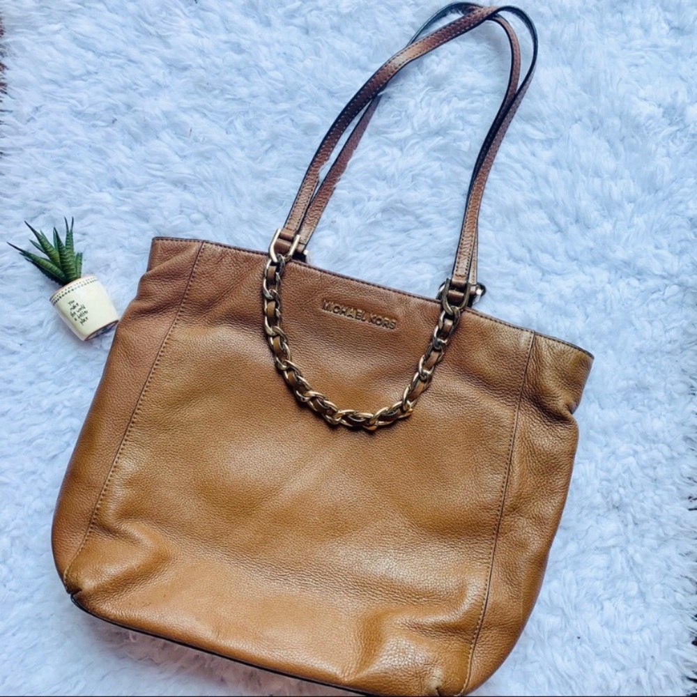 MICHAEL KORS Brown Leather Chain Bag
